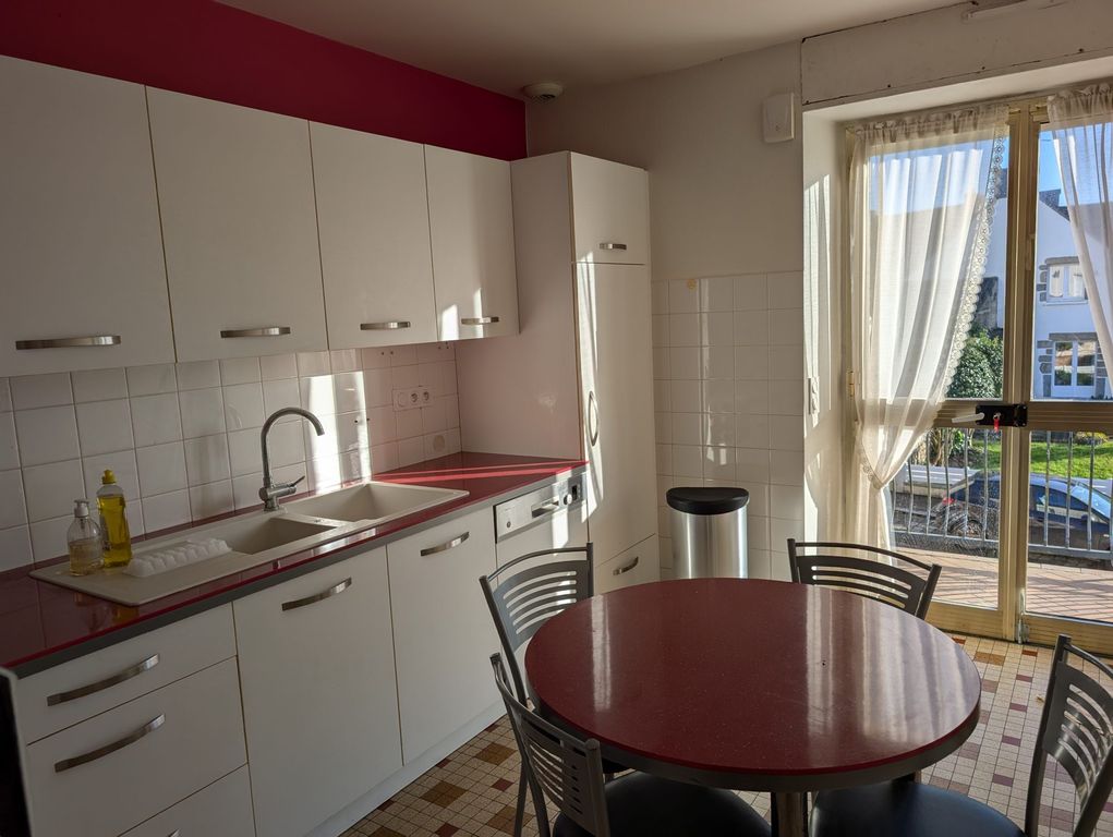 Property photo 2 of 39