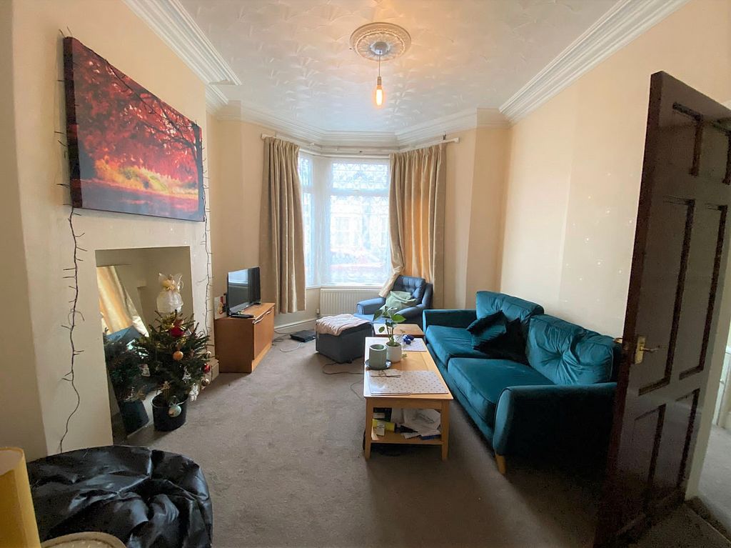 Property photo 2 of 7