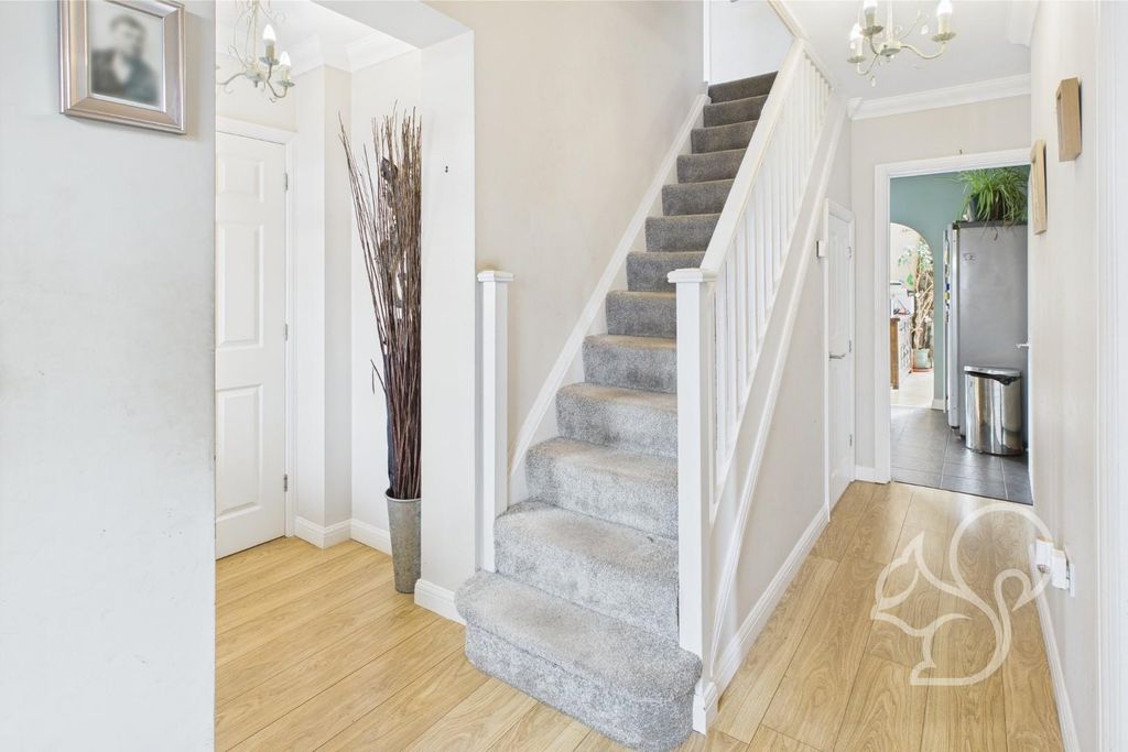 Property photo 3 of 20 Cam05287G0-Pr0049-Still001.Jpg