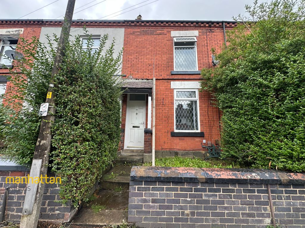 Property photo 1 of 18 External Front