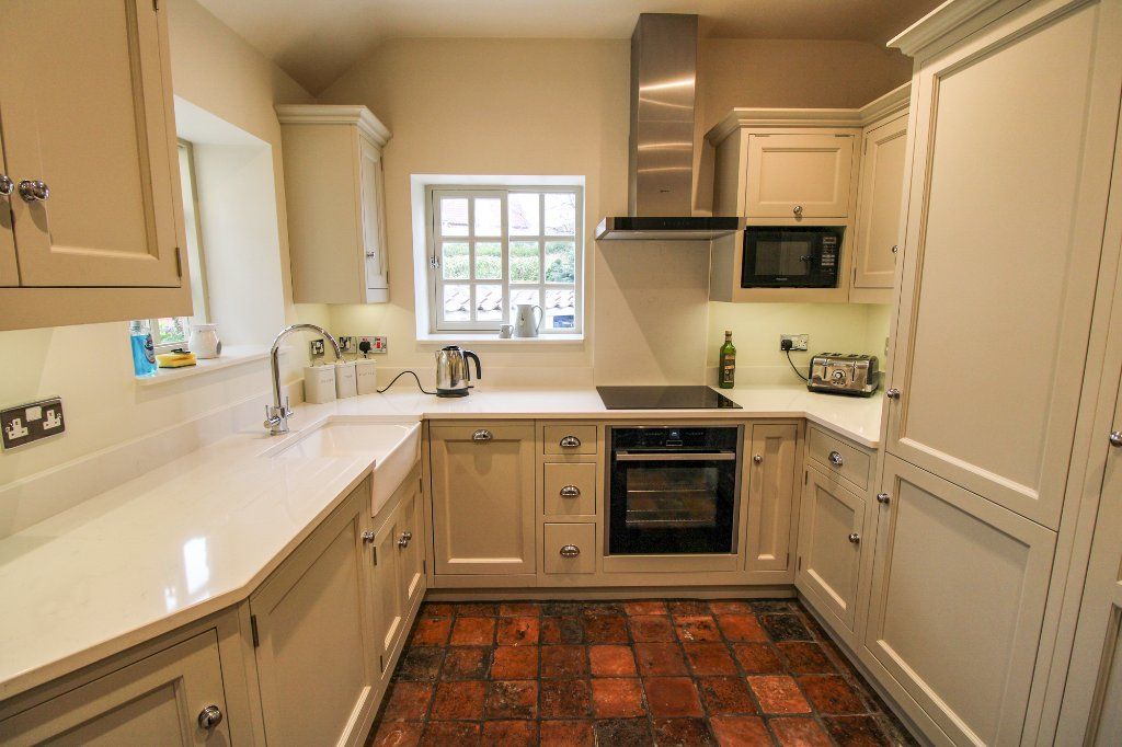 Property photo 3 of 15 Luxury Kitchen