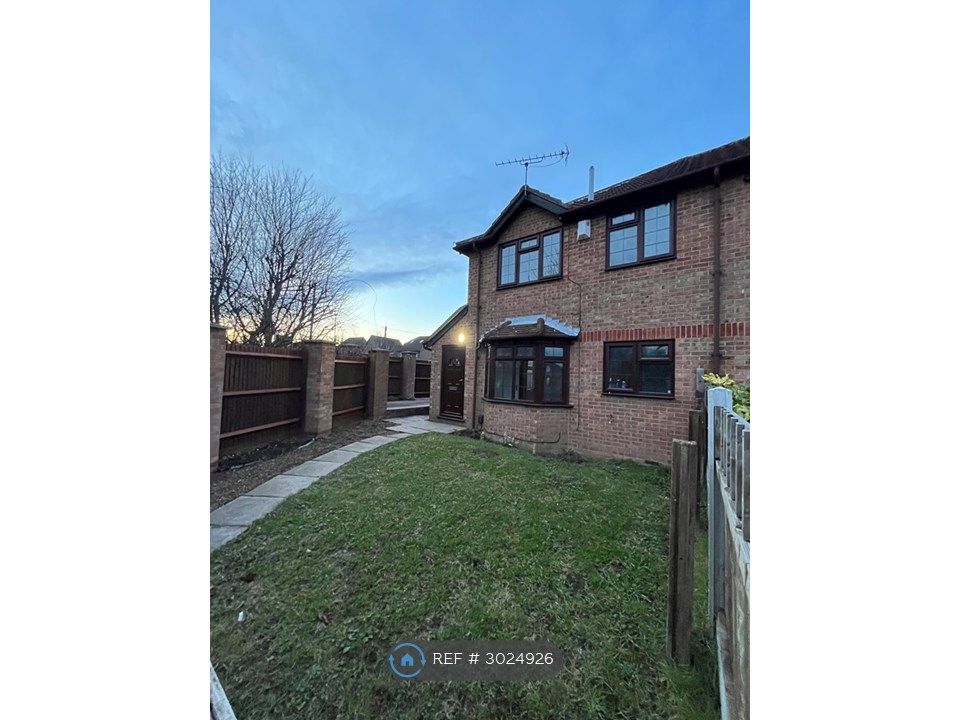 Property photo 1 of 10 Outside Front