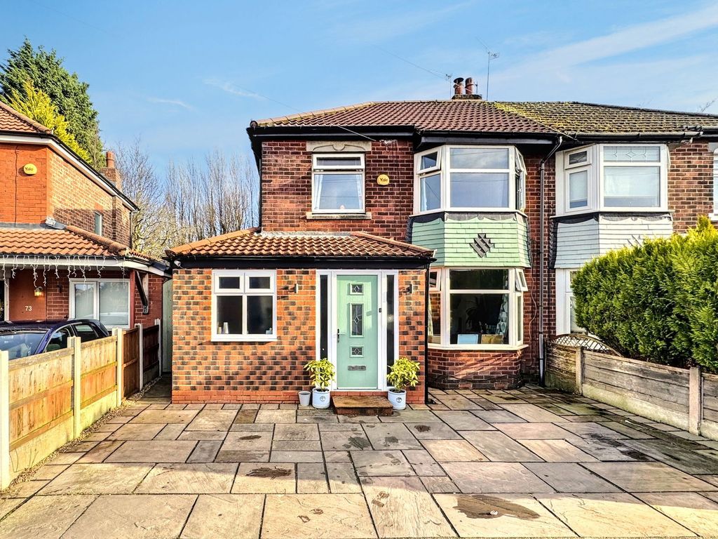 Property photo 2 of 12