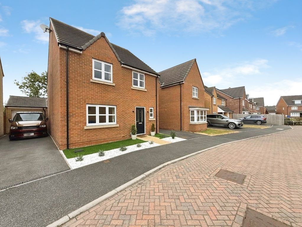 Property photo 2 of 25 Pbox-Img.Jpg