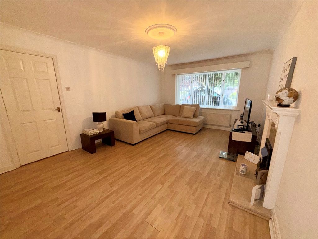 Property photo 3 of 14 Picture No. 16