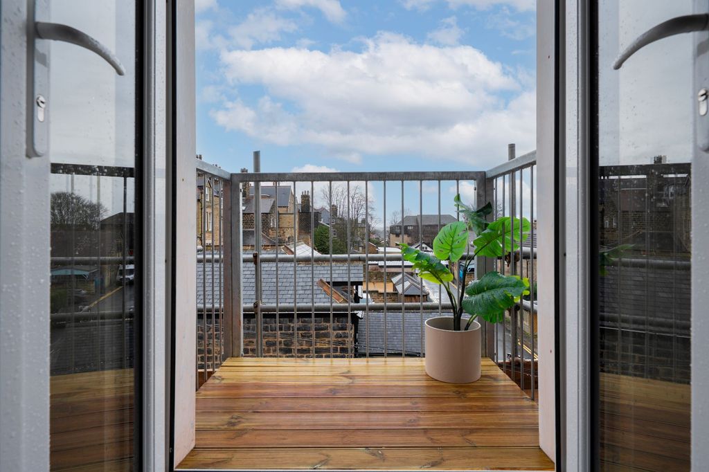 Additional image 12 of 3 bed flat to rentSpringfield Avenue, Harrogate HG1