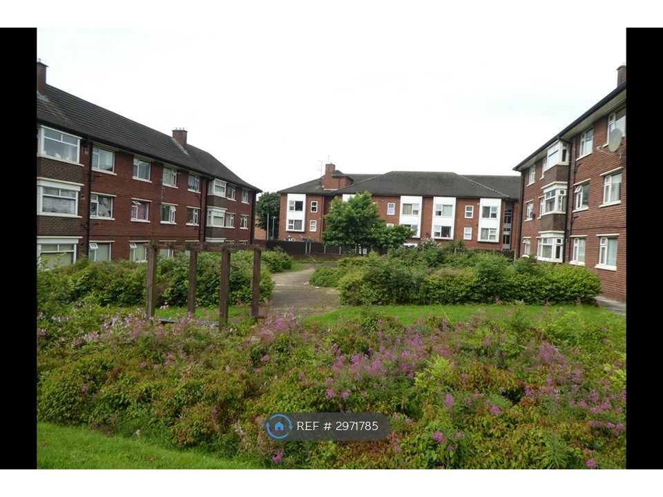 Property photo 1 of 21 Outside - Gardens