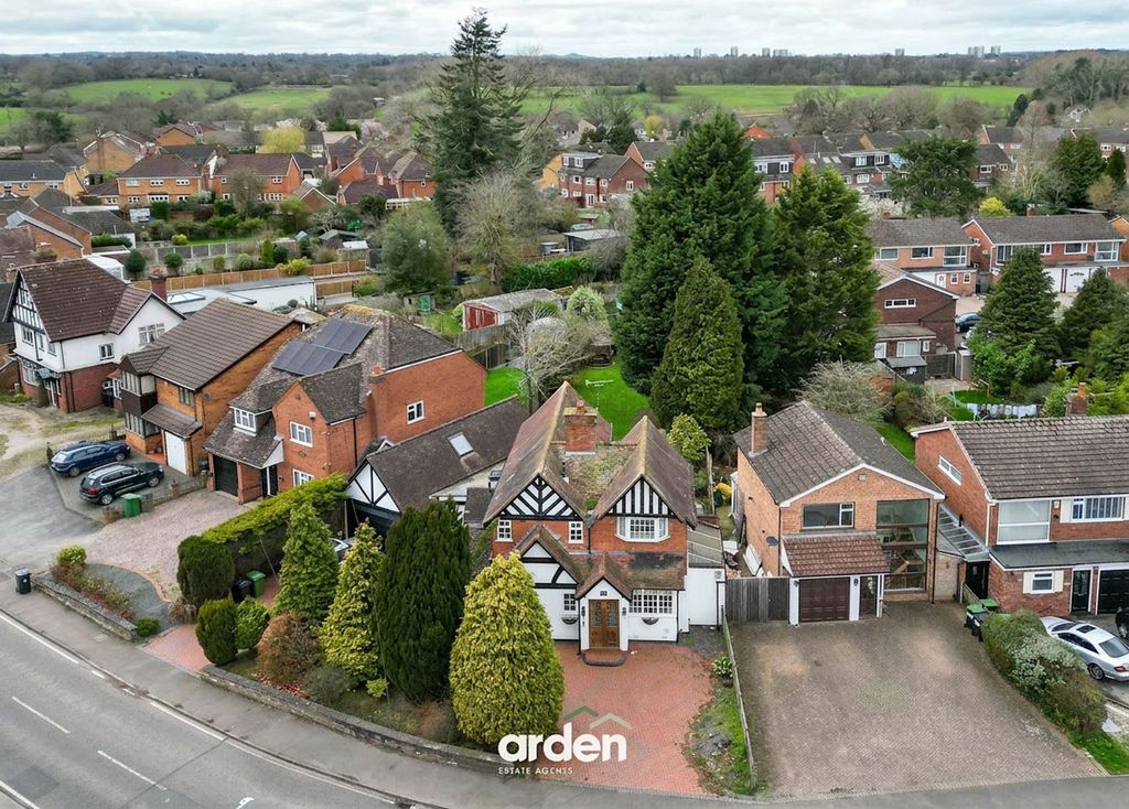 Property photo 2 of 38