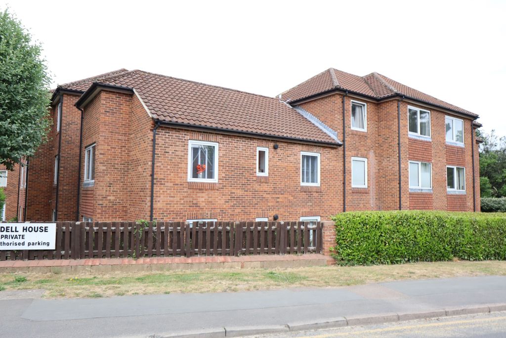 Property photo 1 of 7