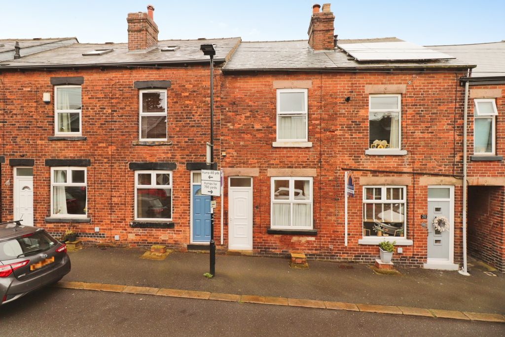 Property photo 1 of 14 Front