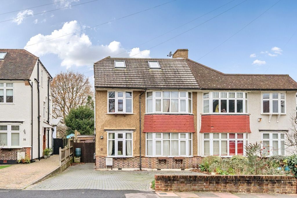 Property photo 1 of 18 Picture No. 02