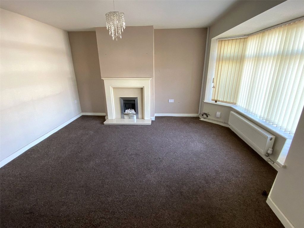 Property photo 2 of 15 Picture No. 03