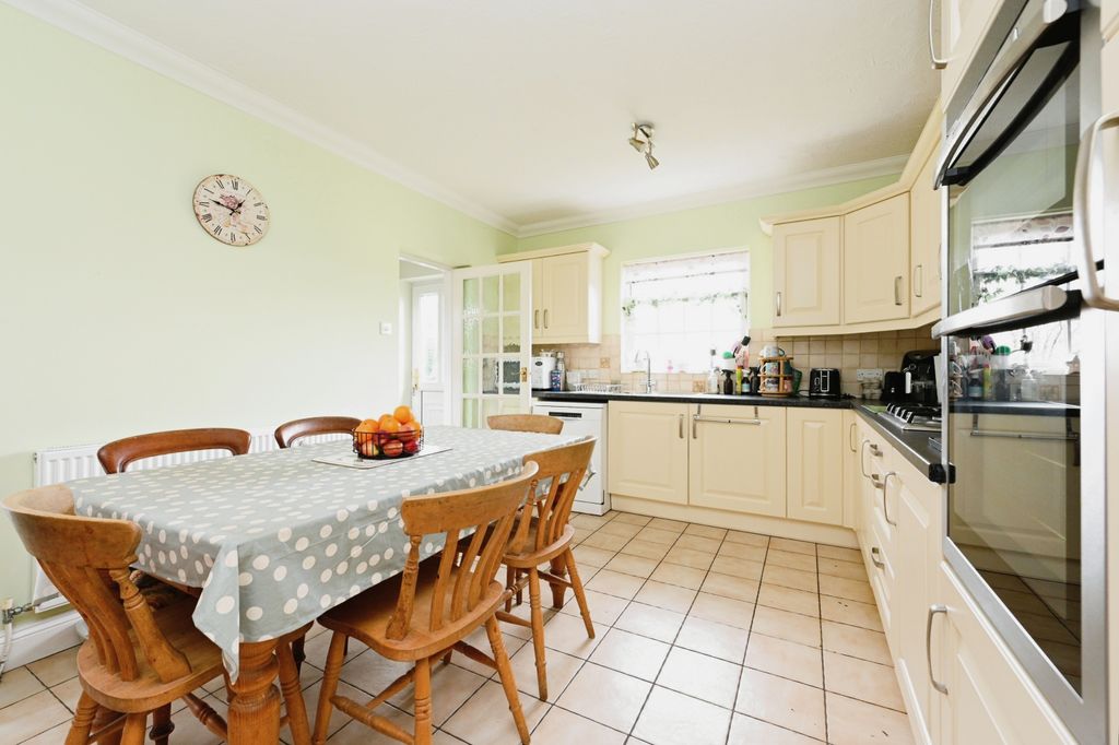 Property photo 2 of 17 Photography