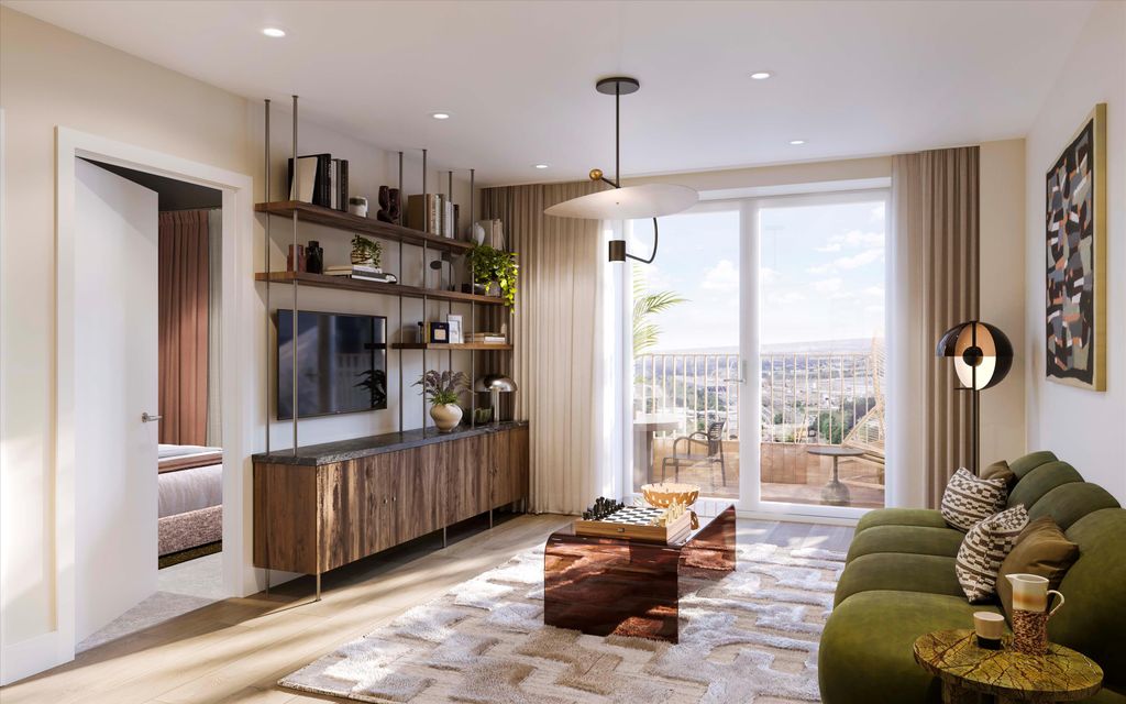 Property photo 3 of 7 Image