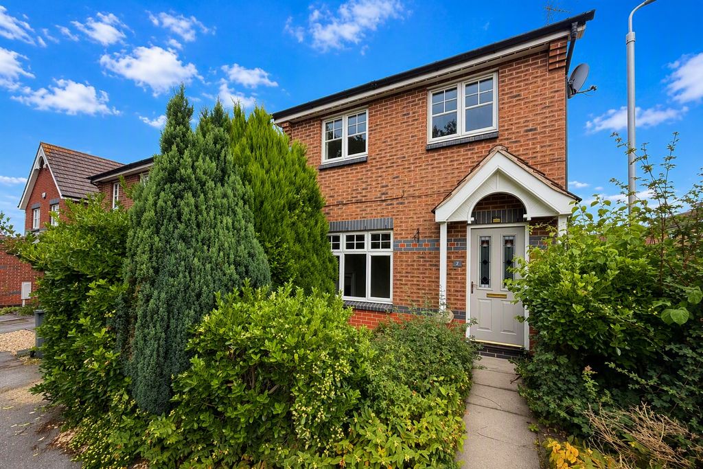 Property photo 1 of 10