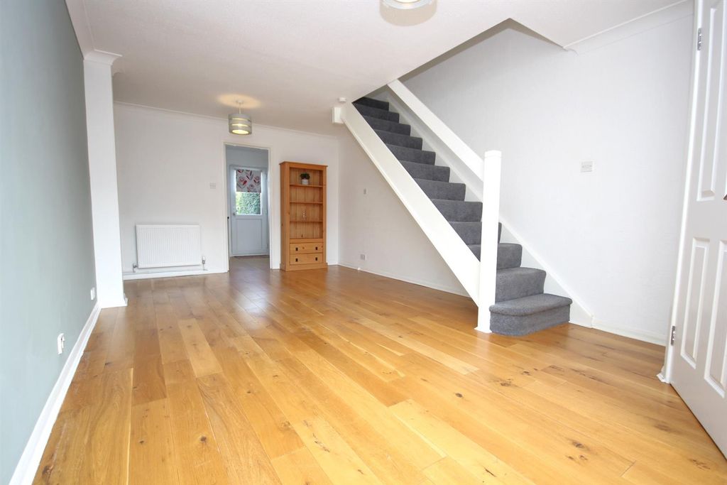 Property photo 3 of 12 Img_2381.Jpg