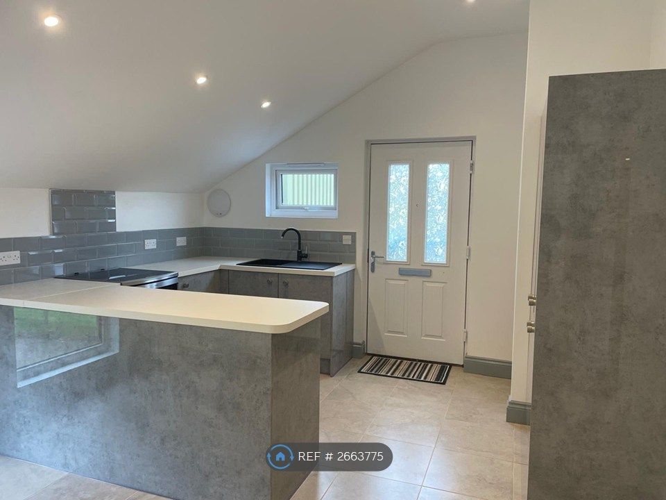 Property photo 1 of 13 Kitchen