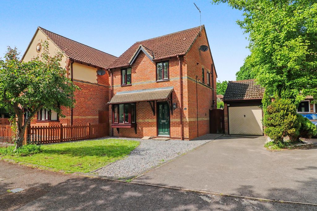 Property photo 1 of 12