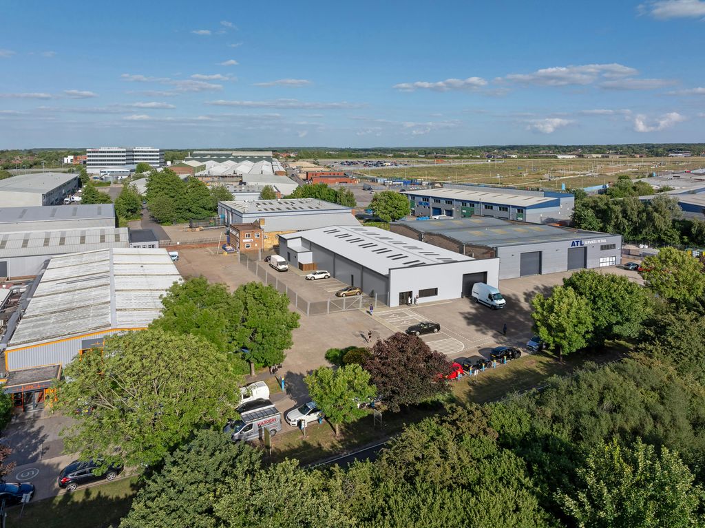 Property photo 1 of 1 250804  Rochester Airport Edit.Jpg