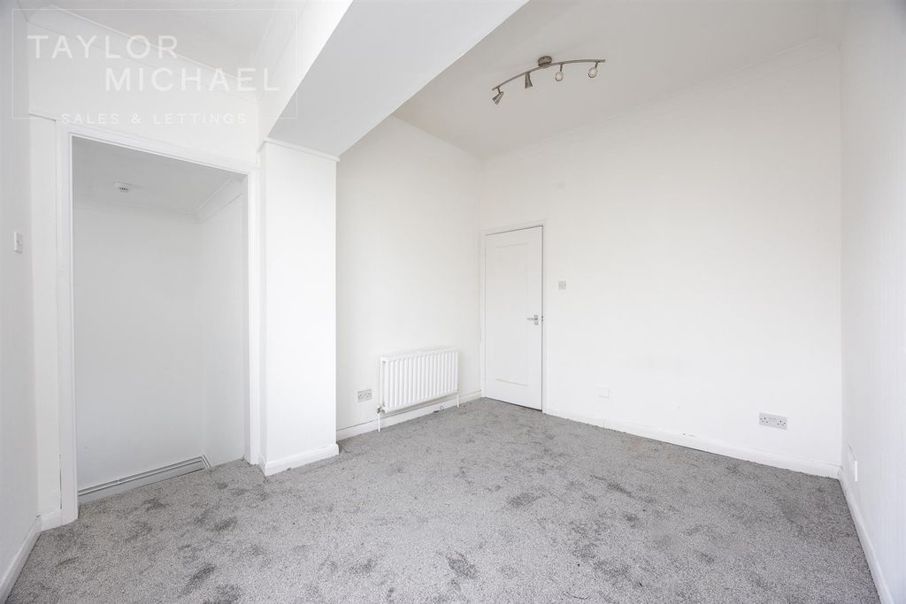 Property photo 1 of 10 Studio Room