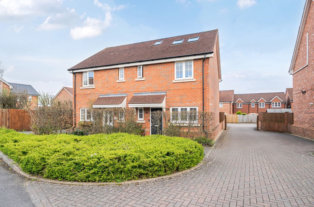 Property photo 1 of 16 1436785-26-69Cab2...