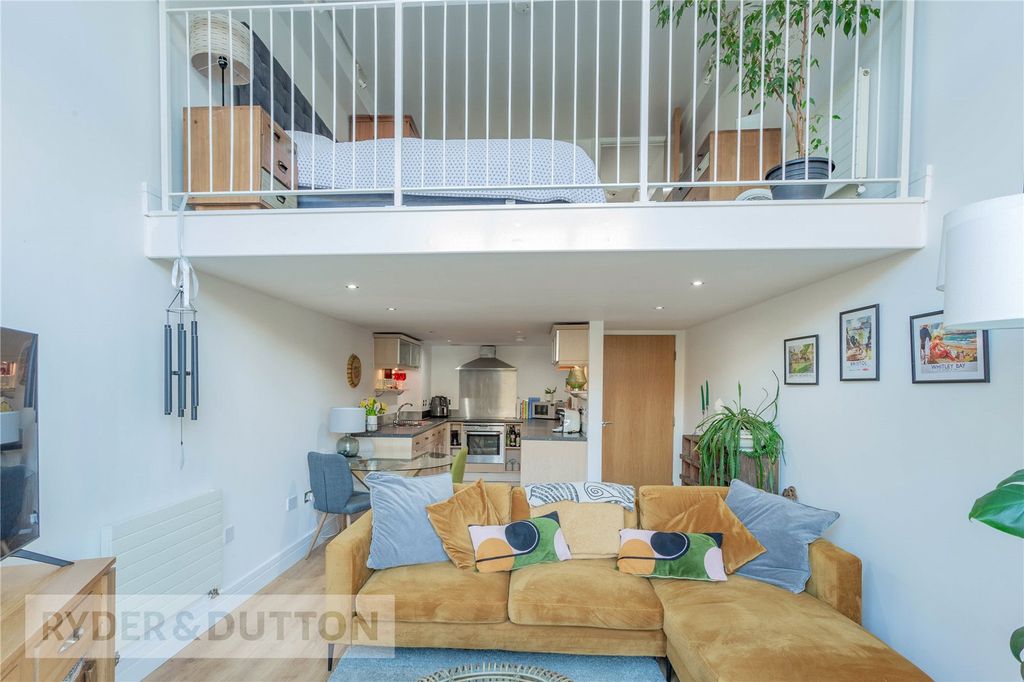 Property photo 2 of 16 Open Plan Living