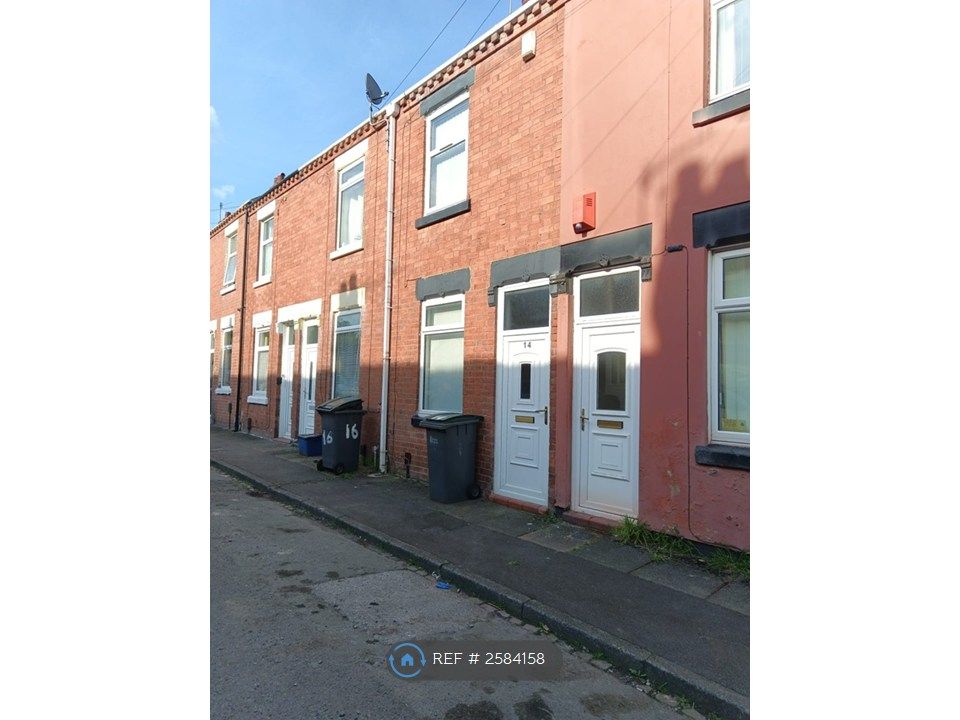 Property photo 1 of 19 On Street Parking