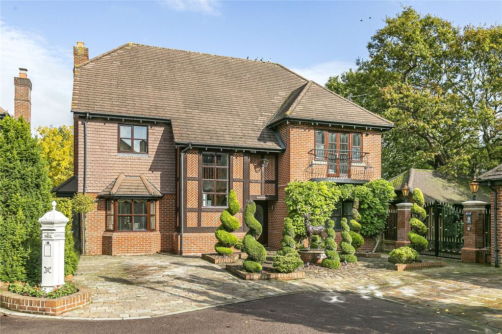 Property photo 2 of 35 Picture No. 04
