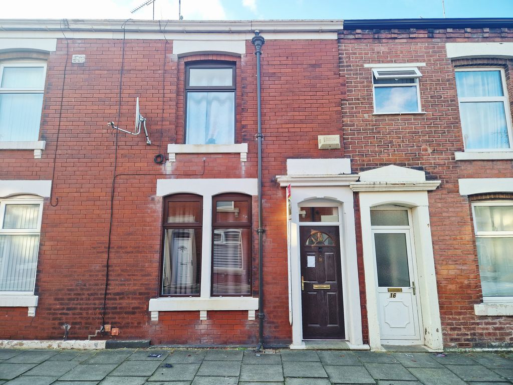 Property photo 1 of 5