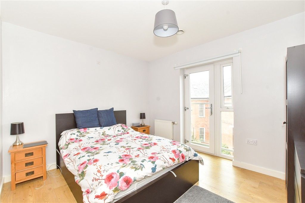 Property photo 3 of 11 Bedroom