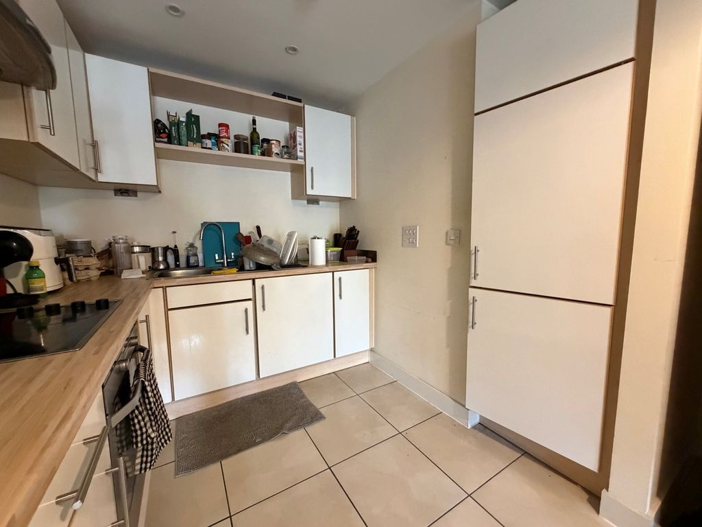 Property photo 3 of 16 Jjds