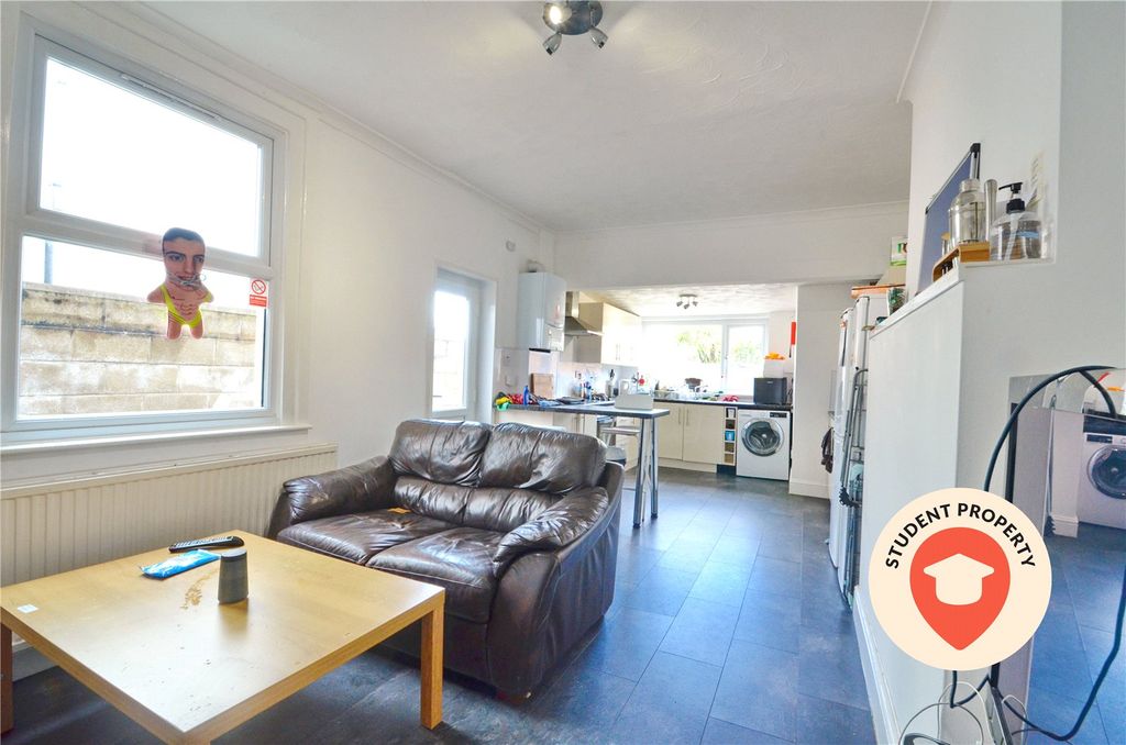 Property photo 1 of 12 Picture No. 13