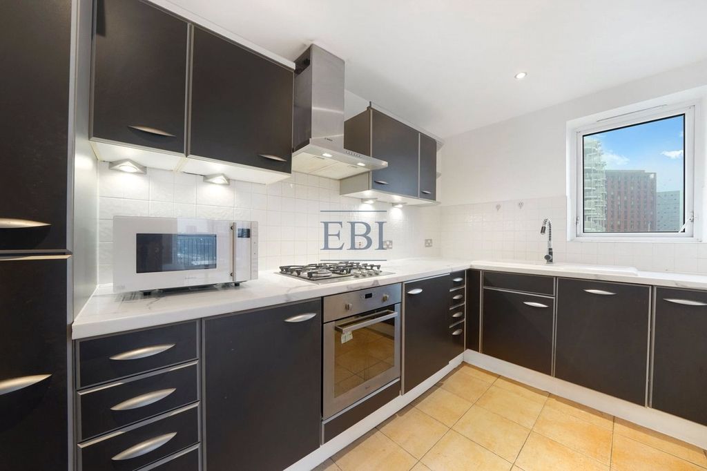 Property photo 3 of 17 Picture No. 08