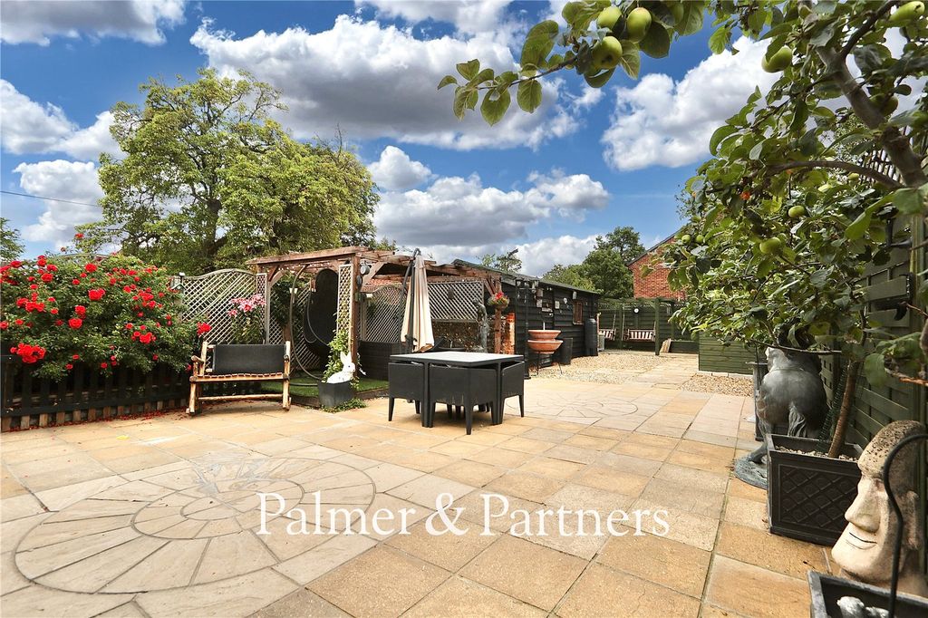 Property photo 2 of 22 Picture No. 03