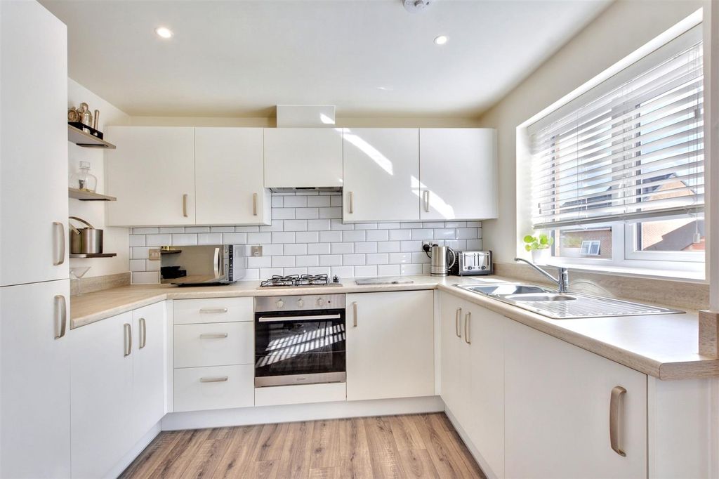 Property photo 2 of 19 Kitchen_1.Jpeg