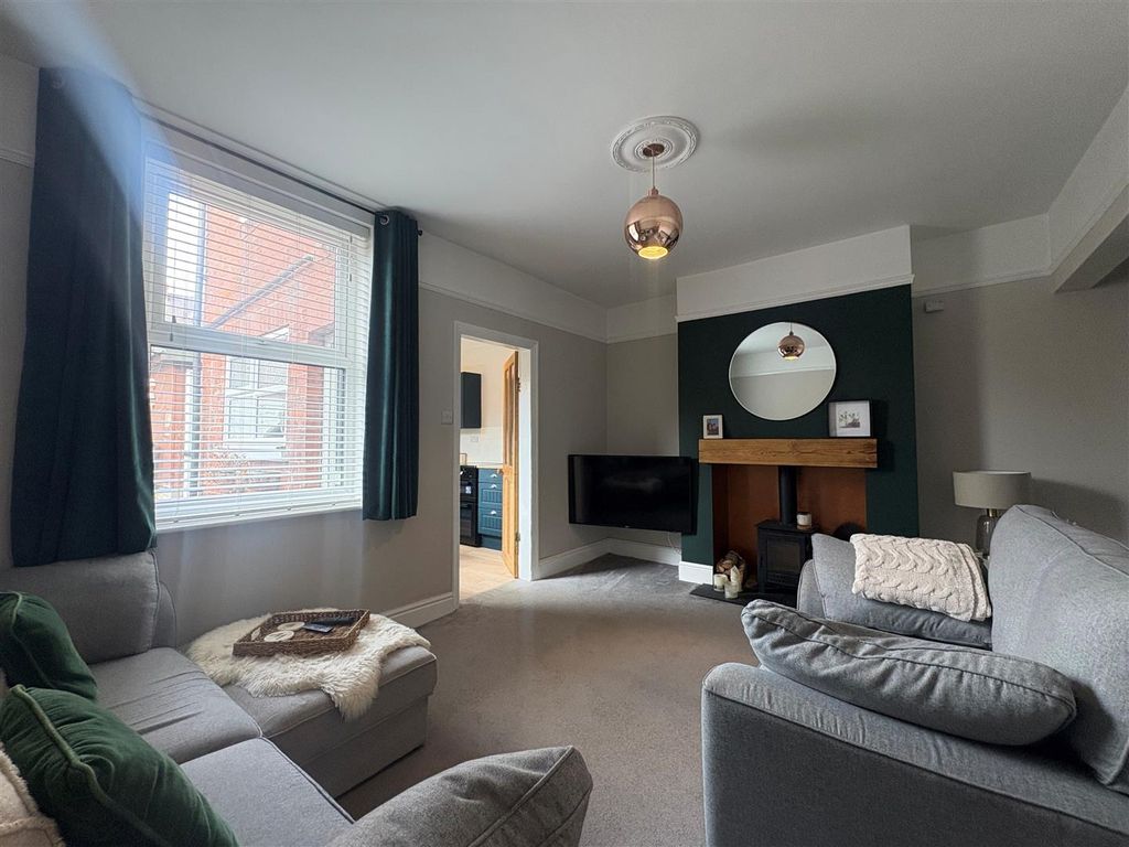 Property photo 3 of 9 Barlow1.Jpg