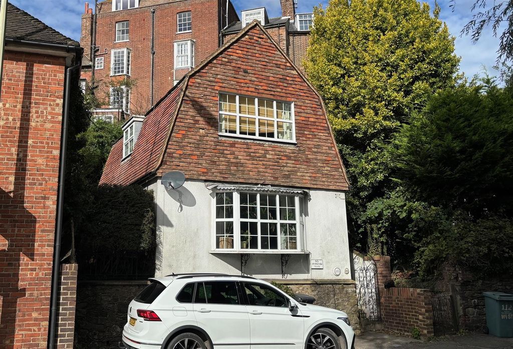 Property photo 1 of 14