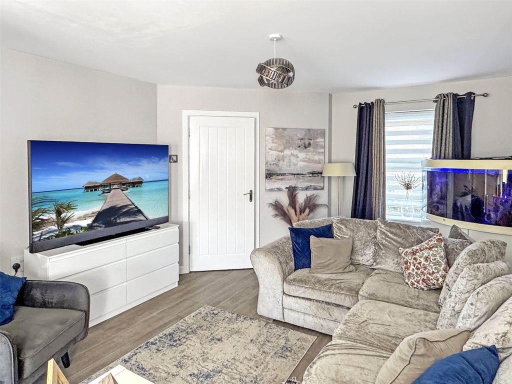 Property photo 2 of 15 Picture No. 06