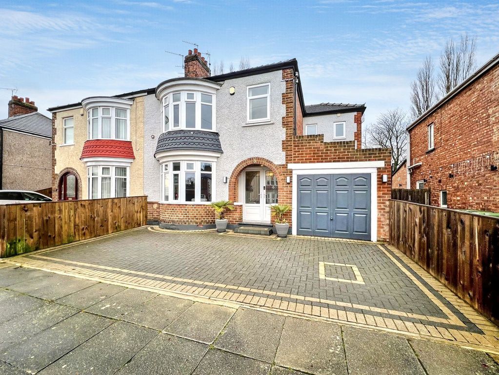 Property photo 1 of 21