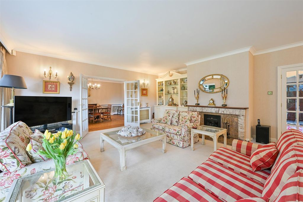 Property photo 3 of 29 Glen Close, 3- (7).Jpg