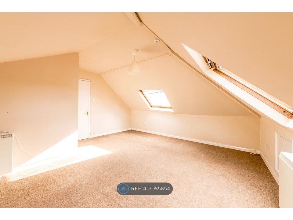 Property photo 1 of 12 Living Room