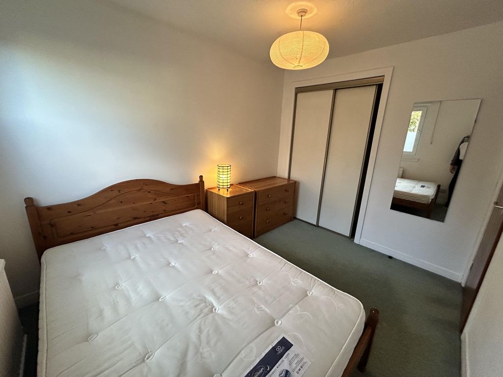 Property photo 3 of 11 Bedroom 1