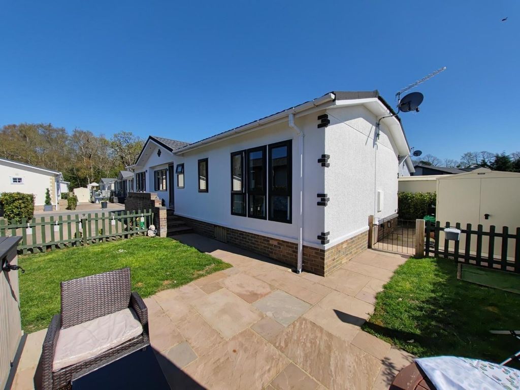 Property photo 1 of 16 19.Jpg