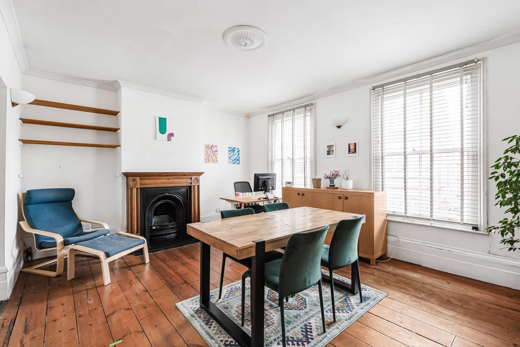 Property photo 1 of 17 Reception Room