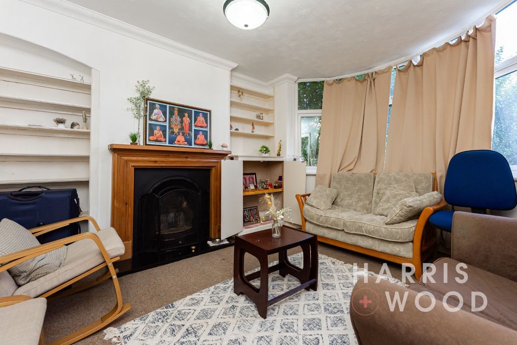 Property photo 2 of 15 3911574