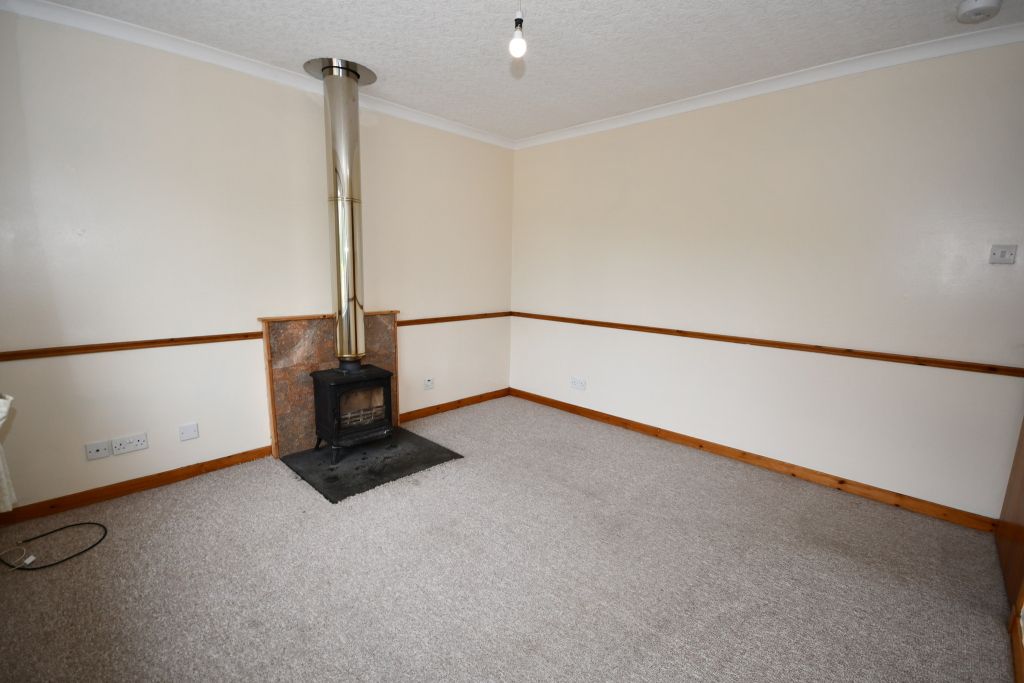 Property photo 3 of 11 Photo