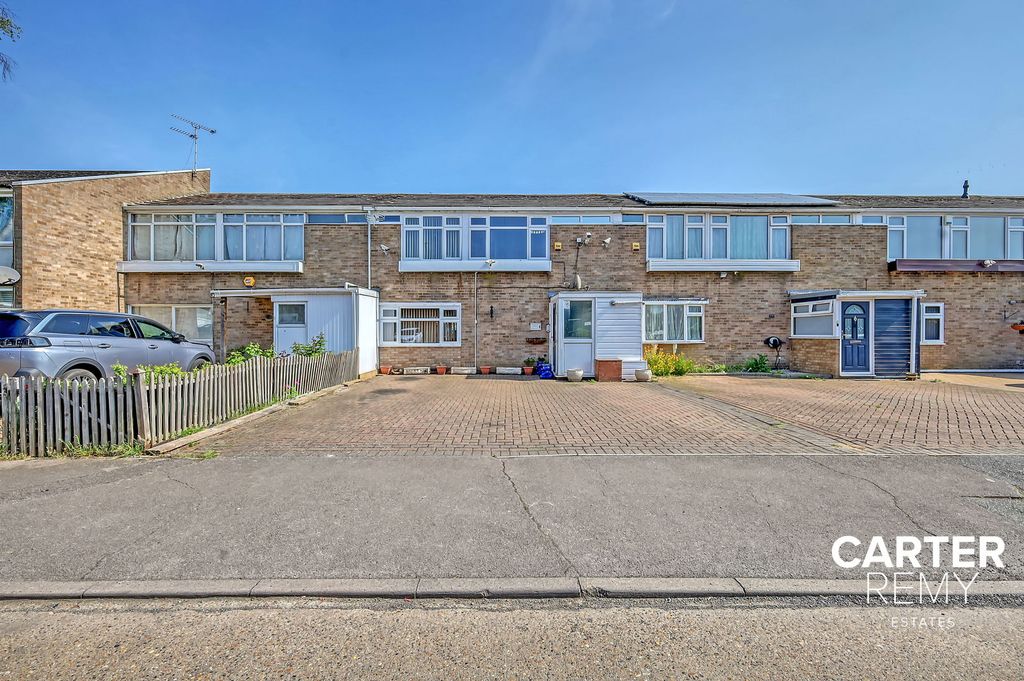 Property photo 1 of 26