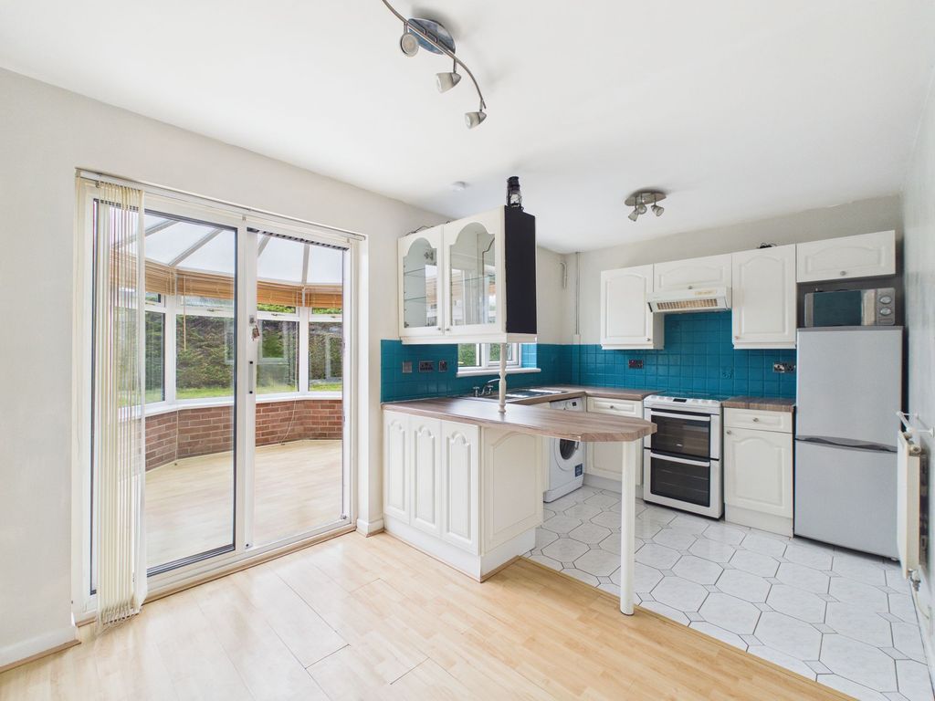 Property photo 3 of 23