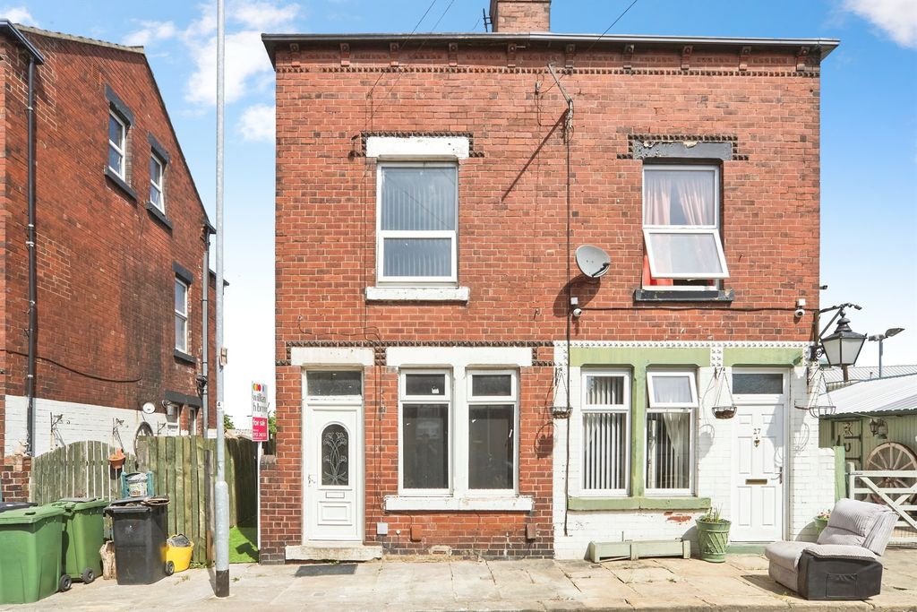 Property photo 1 of 11