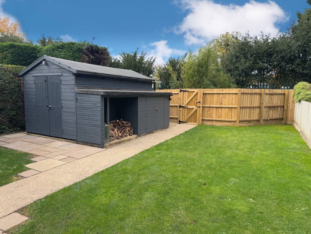 Property photo 2 of 14